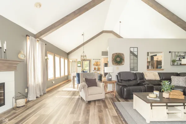 $464,900 | 1057 North Cambridge Court, Greenfield, IN 46140