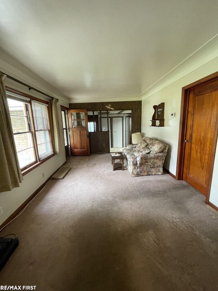104 Rathbone Street Mount Clemens, MI 48043 - Photo 11 of 28 50109440-10.JPG