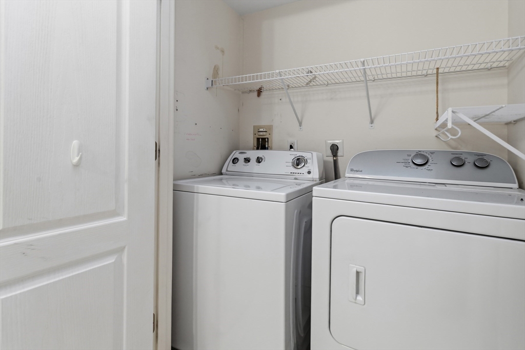 105 Parker Road, Unit B Barnstable, MA 02655 - Photo 17 of 36 Gallery Image 17