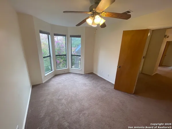 $1,975 | 6046 Glen Heather, San Antonio, TX 78240