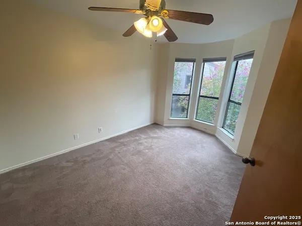 $1,975 | 6046 Glen Heather, San Antonio, TX 78240