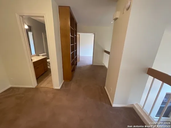 $1,975 | 6046 Glen Heather, San Antonio, TX 78240