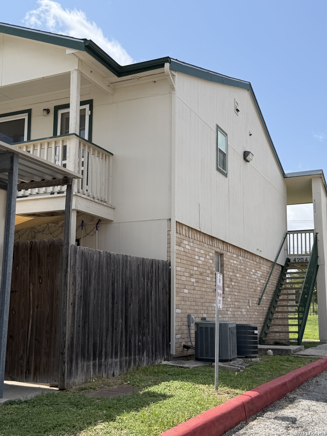 4949 Hamilton Wolfe Road, Unit 4204 San Antonio, TX 78229 - Photo 1 of 9