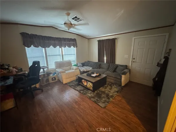 $1,900 | 32855 Debon Street, Menifee, CA 92584