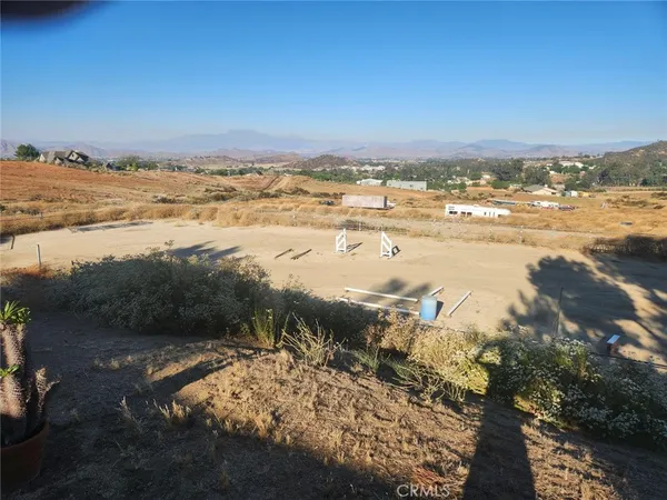 $1,900 | 32855 Debon Street, Menifee, CA 92584
