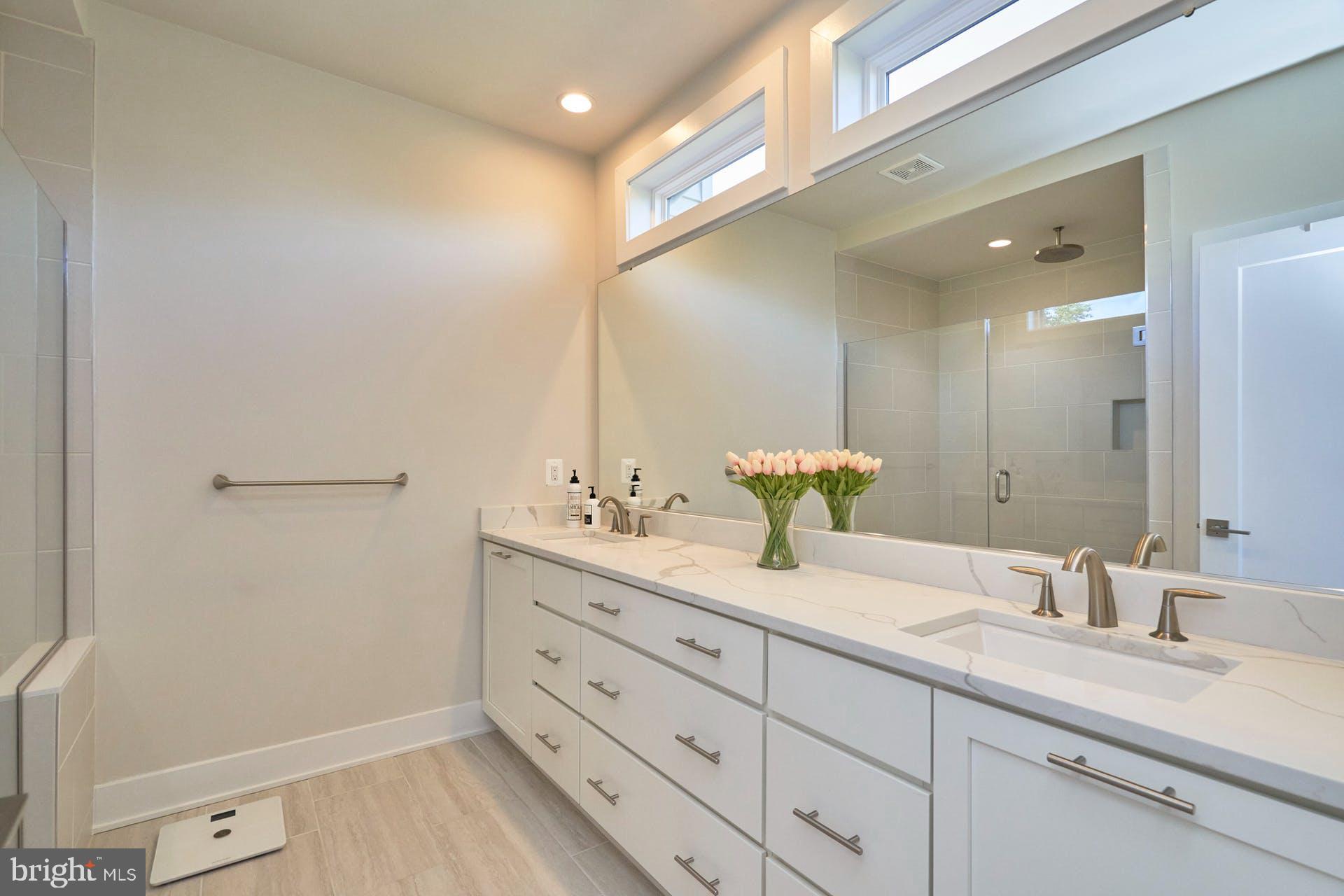 42480 Mildred Lndg Square Ashburn, VA 20148 - Photo 14 of 37