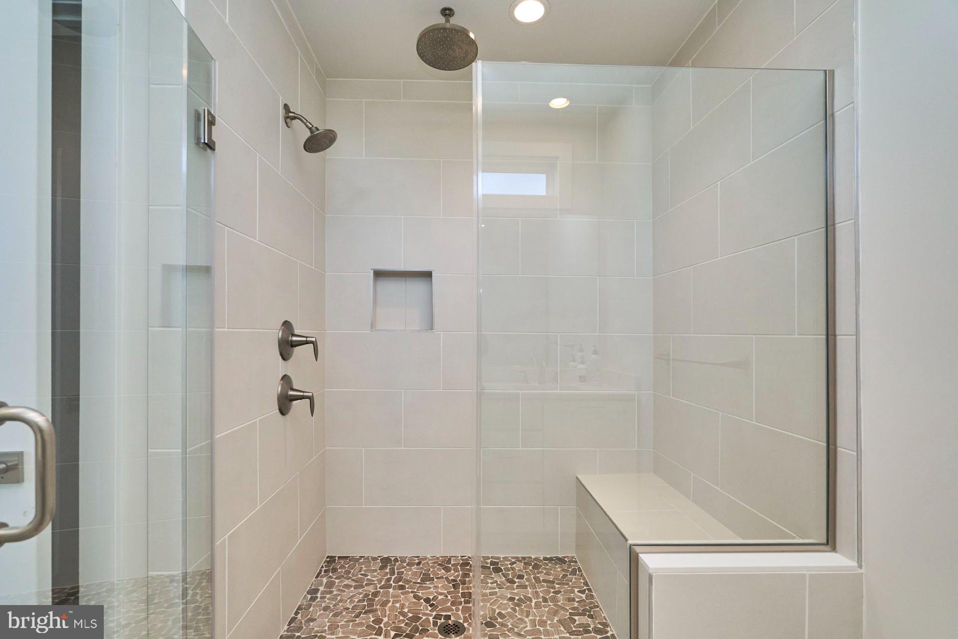 42480 Mildred Lndg Square Ashburn, VA 20148 - Photo 15 of 37