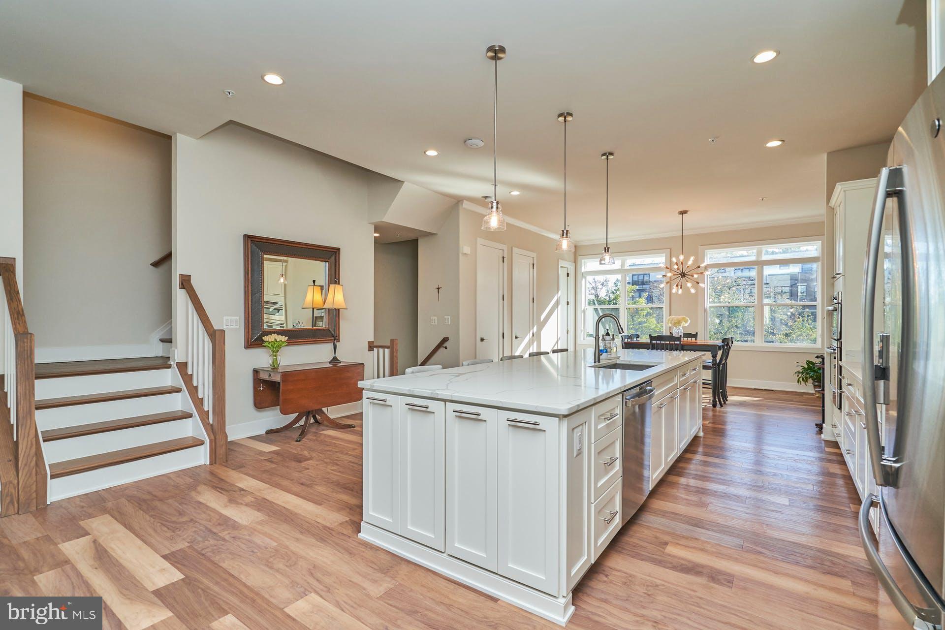 42480 Mildred Lndg Square Ashburn, VA 20148 - Photo 3 of 37