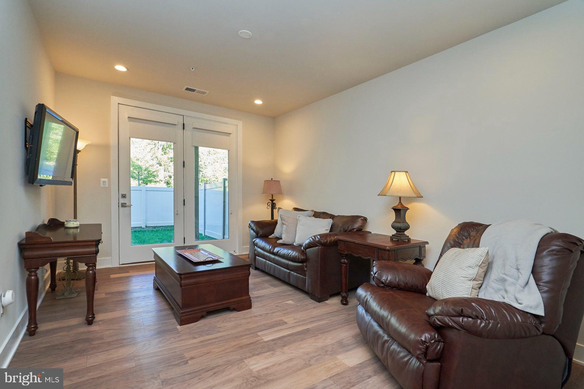 42480 Mildred Lndg Square Ashburn, VA 20148 - Photo 26 of 37