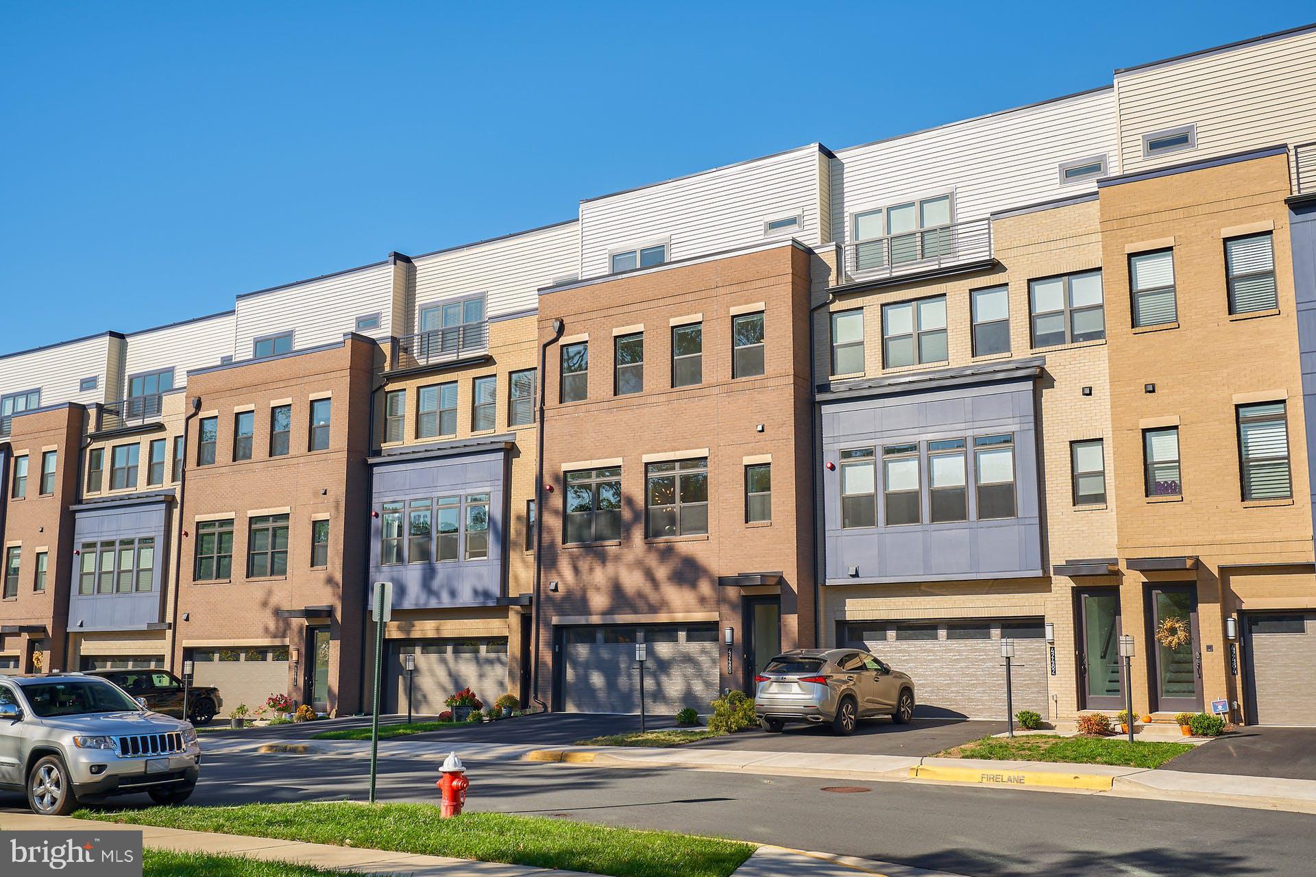 42480 Mildred Lndg Square Ashburn, VA 20148 - Photo 32 of 37