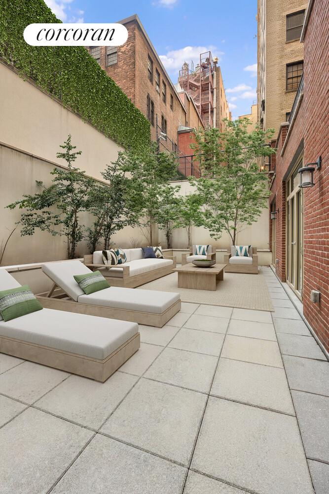 40 East 72nd Street, Unit MAIS Manhattan, NY 10021 - Photo 11 of 16 a building exterior with furniture
