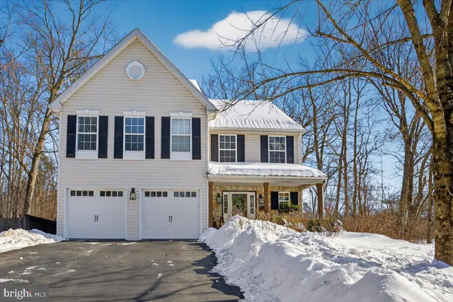 $545,000 | 152 Ivy Lane, Zieglerville, PA 19492
