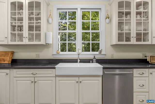 $843,670 | 7279 Esmont Road, Esmont, VA 22937