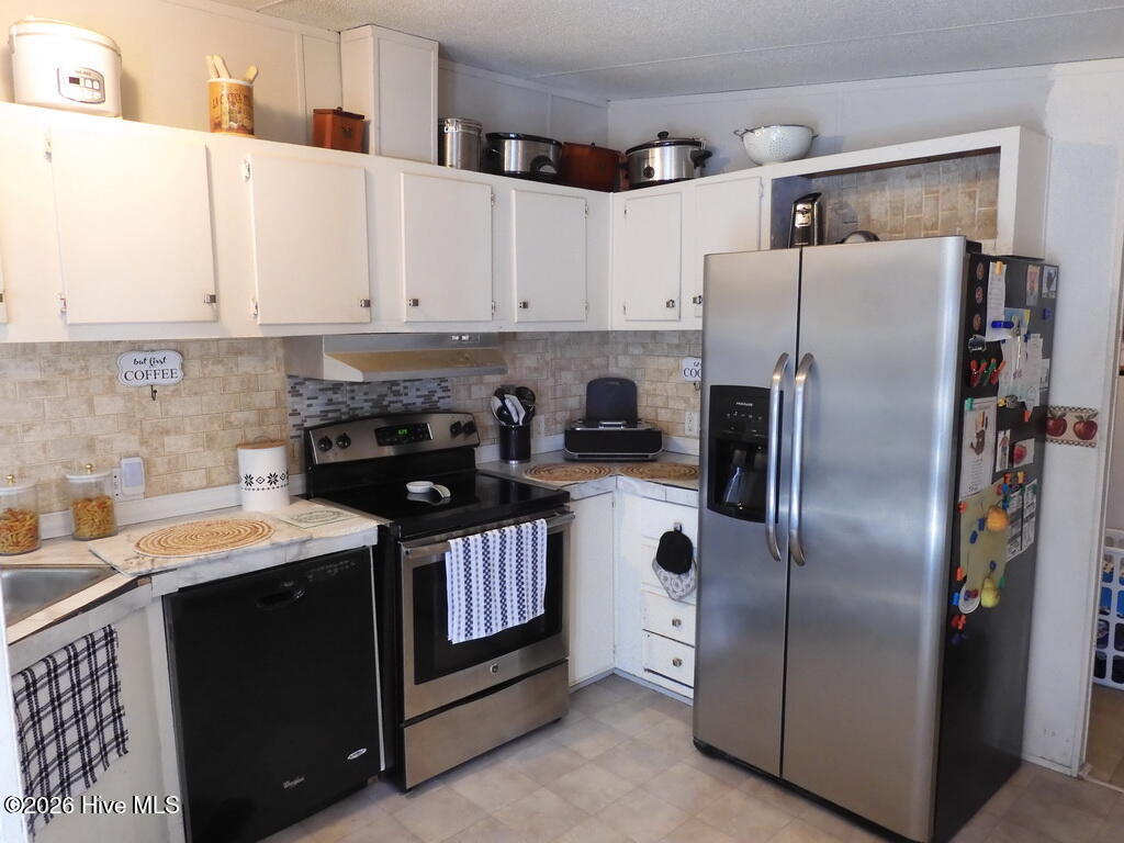 201 Duck Ridge Drive Pikeville, NC 27863 - Photo 12 of 30 KITCHEN