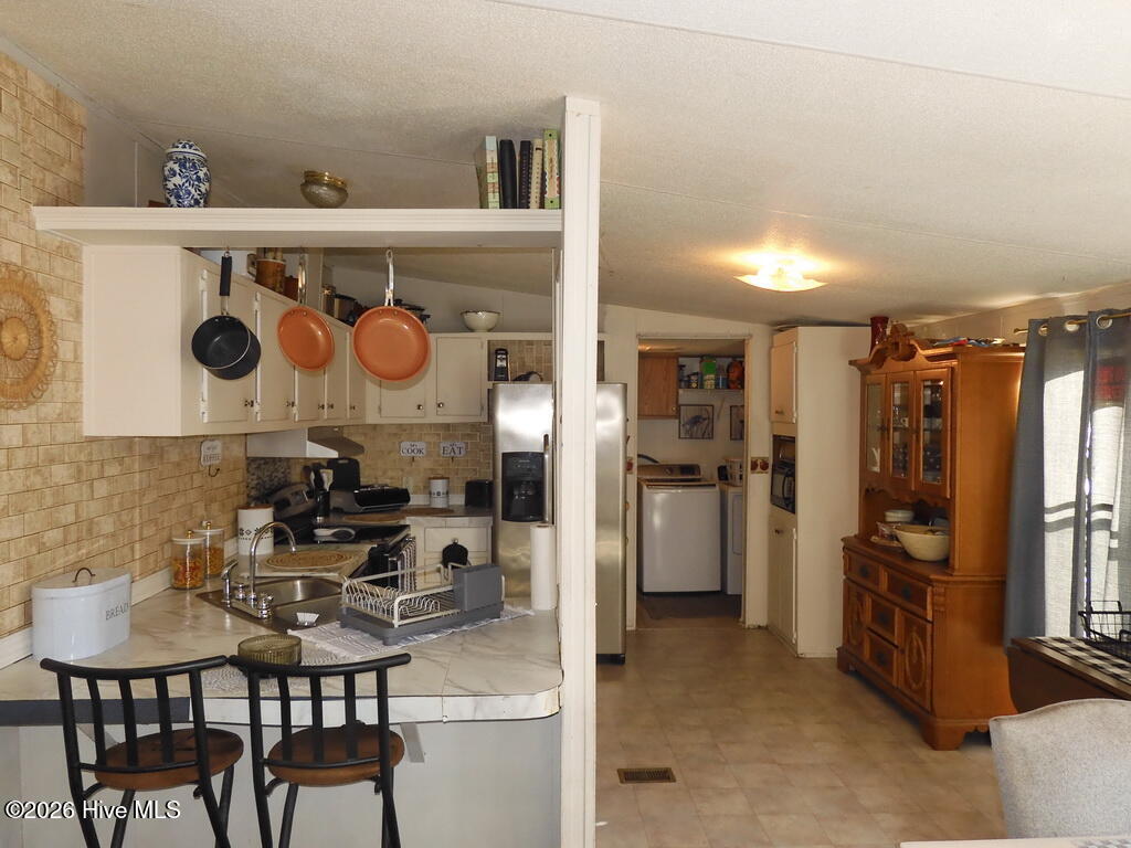 201 Duck Ridge Drive Pikeville, NC 27863 - Photo 9 of 30 KITCHEN
