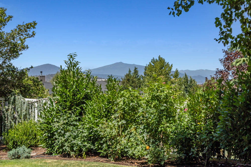 1781 Quail Ridge Drive Klamath Falls, OR 97601 - Photo 61 of 82 1781QuailRidgeDr-21