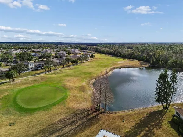 $367,000 | 2306 Oakley Green Drive, Unit 62, Sun City Center, FL 33573