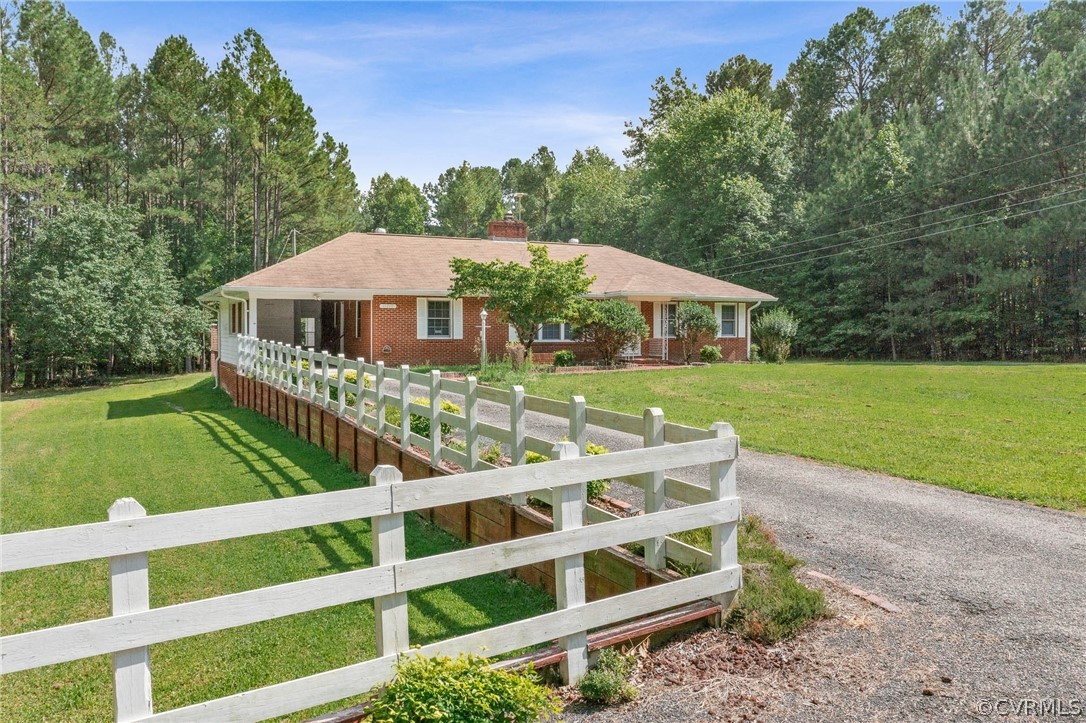 11219 Old Stage Road Prince George, VA 23875 - Photo 2 of 43 Gallery Image 2