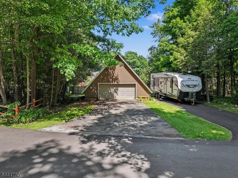 420 Phillips Road Vernon, NJ 07422 - Photo 34 of 45