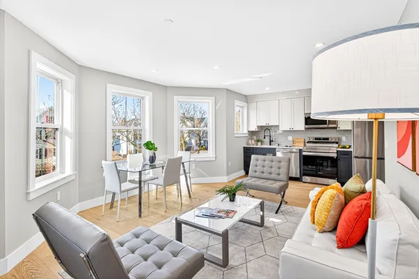 $4,858 | 584 Cambridge Street, Unit 8, Boston, MA 02134