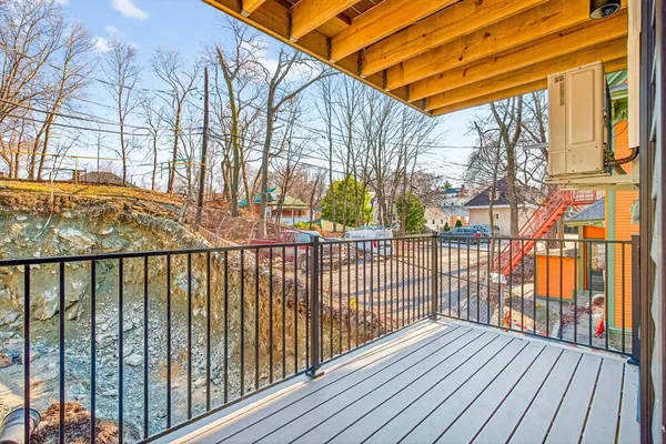 $4,858 | 584 Cambridge Street, Unit 8, Boston, MA 02134