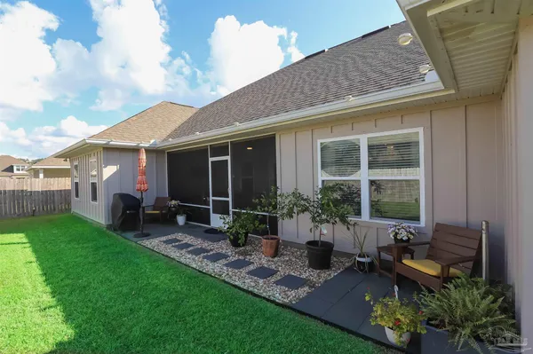$634,900 | 1947 Refuge Circle, Gulf Breeze, FL 32563