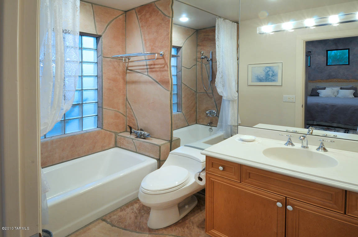 6119 Pinchot Road Tucson, AZ 85750 - Photo 18 of 24 Gallery Image 18