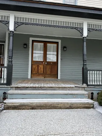 $1,700 | 118 South Evans Street, Unit A, Tecumseh, MI 49286