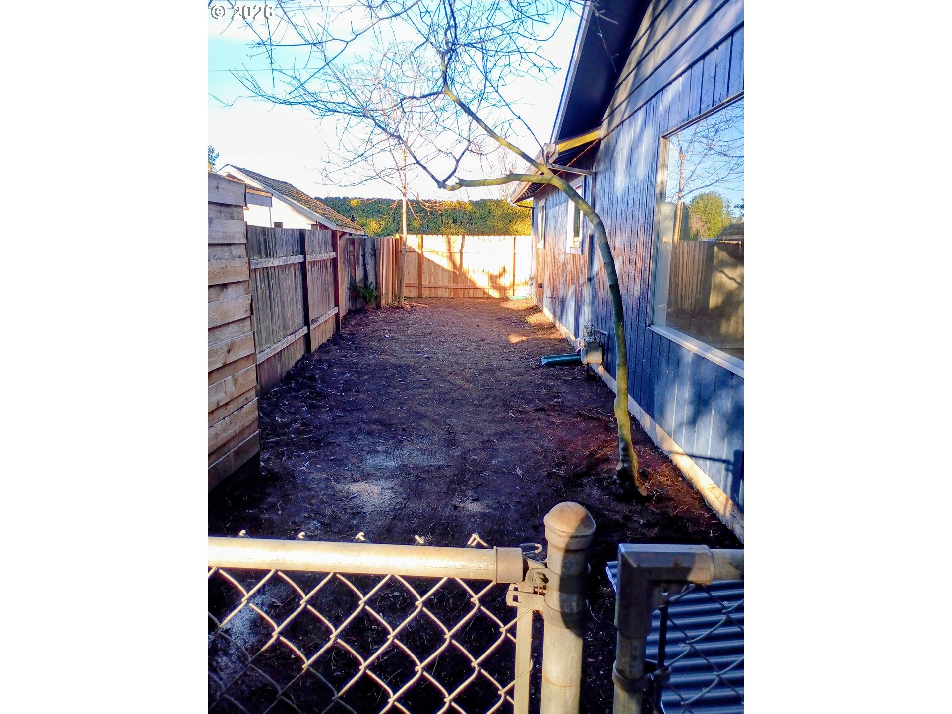 625 North Knights Bridge Road Canby, OR 97013 - Photo 18 of 18 a view of entryway