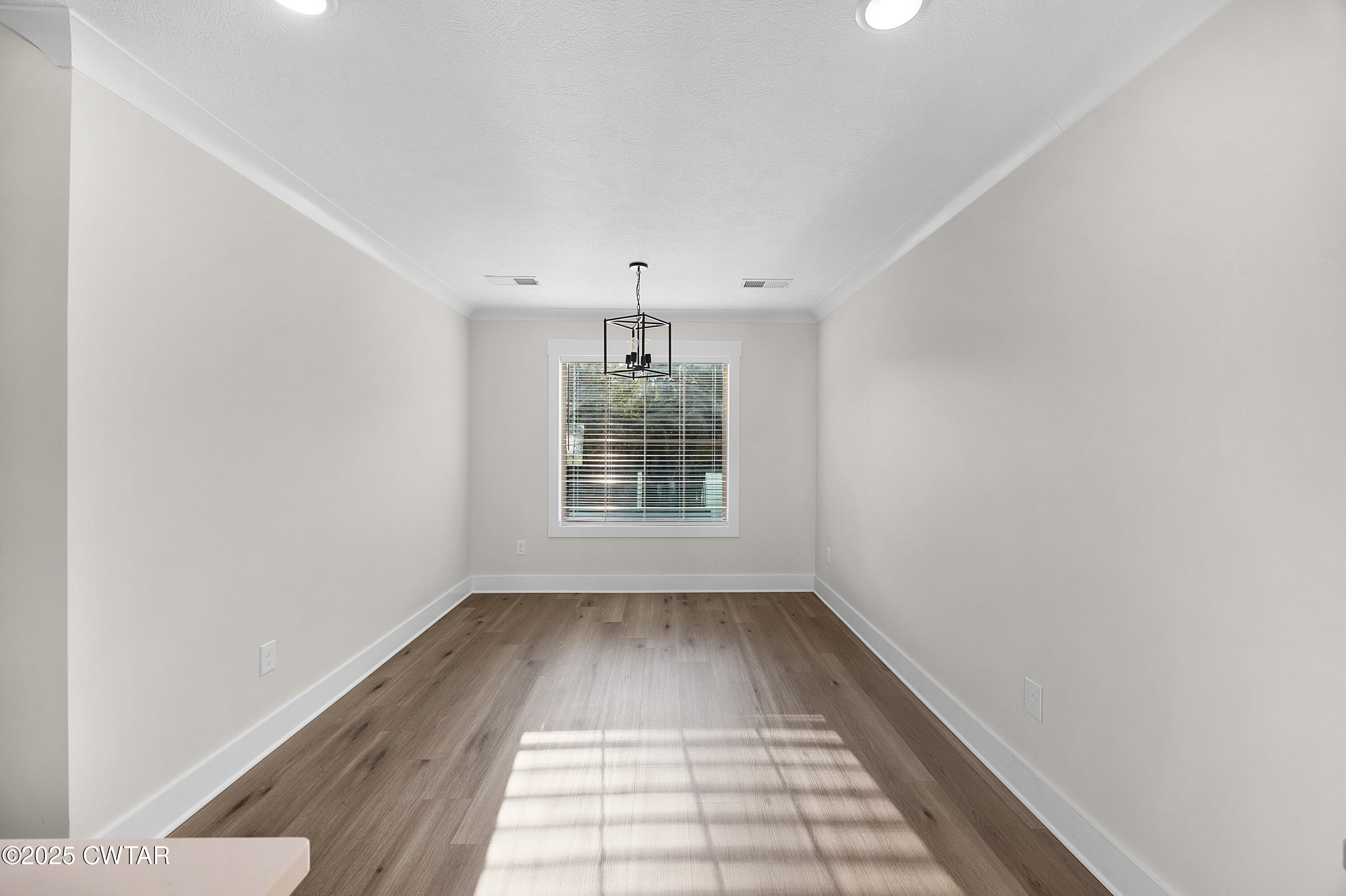 428 Fairway Boulevard Jackson, TN 38305 - Photo 10 of 19 Breakfast Area