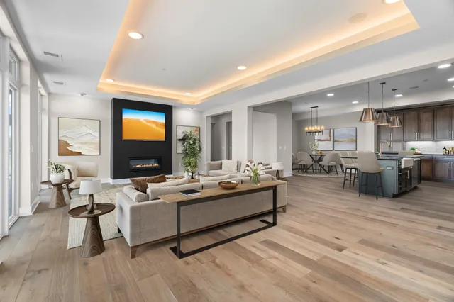 $1,699,000 | 1 Hill Farm Court, Unit 200, North Oaks, MN 55127