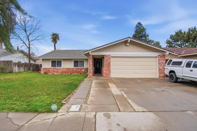 $510,000 | 1217 Lillian Drive, Modesto, CA 95355