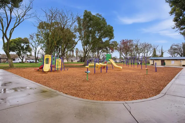 $510,000 | 1217 Lillian Drive, Modesto, CA 95355