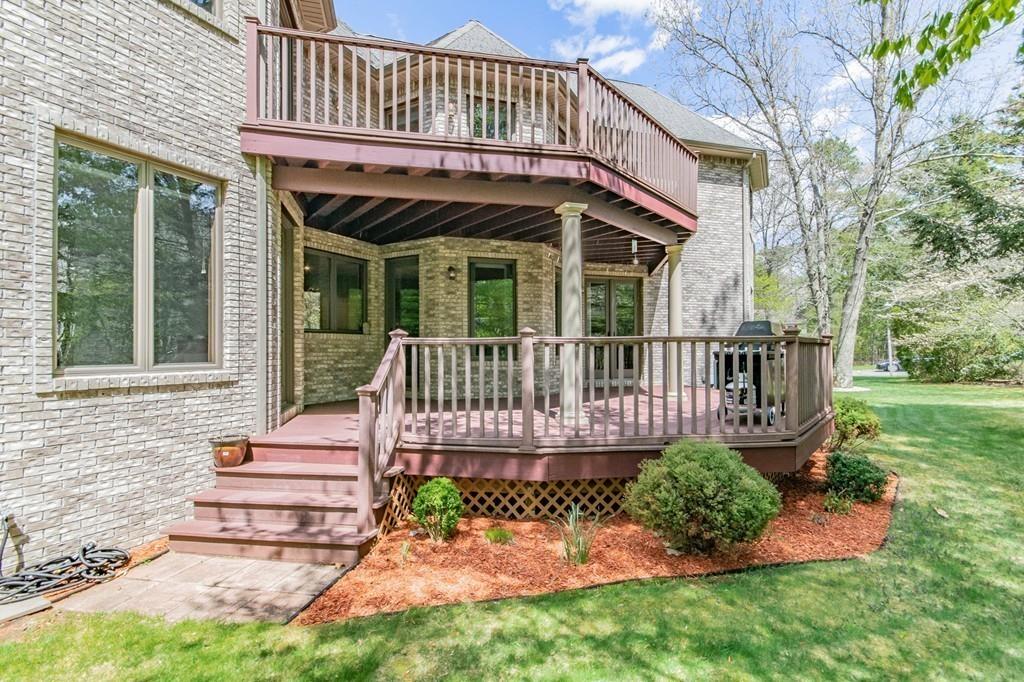 962 Frank Smith Road Longmeadow, MA 01106 - Photo 5 of 42