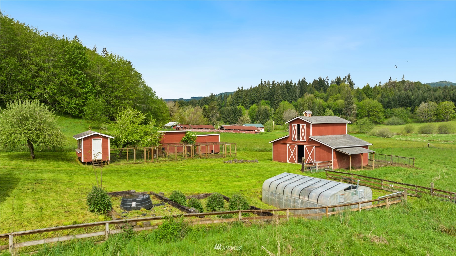 300 West Elk Ridge Road Shelton, WA 98584 - Photo 36 of 40 a aerial view of a house