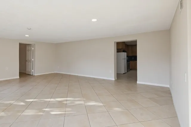 $1,950 | 1861 Dolphin Drive, Seabrook, TX 77586