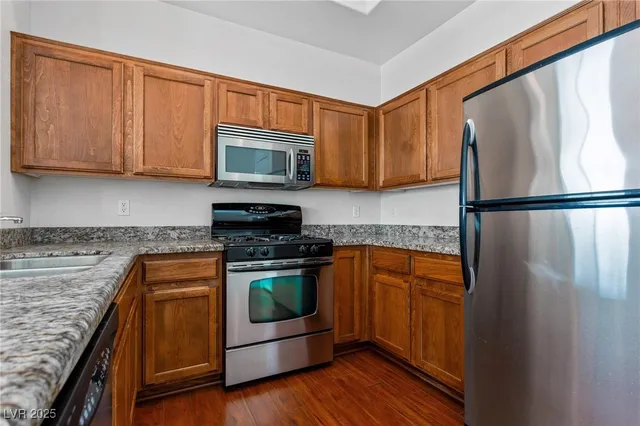 $1,450 | 8805 Jeffreys Street, Unit 2002, Las Vegas, NV 89123