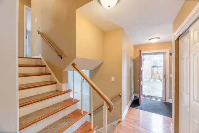 $3,200 | 114 North Forest Avenue, Palatine, IL 60074