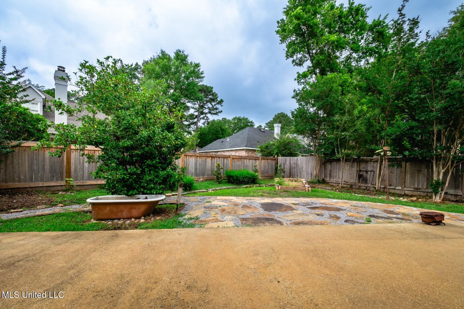 628 Kinsington Court Ridgeland, MS 39157 - Photo 44 of 47 P5290057