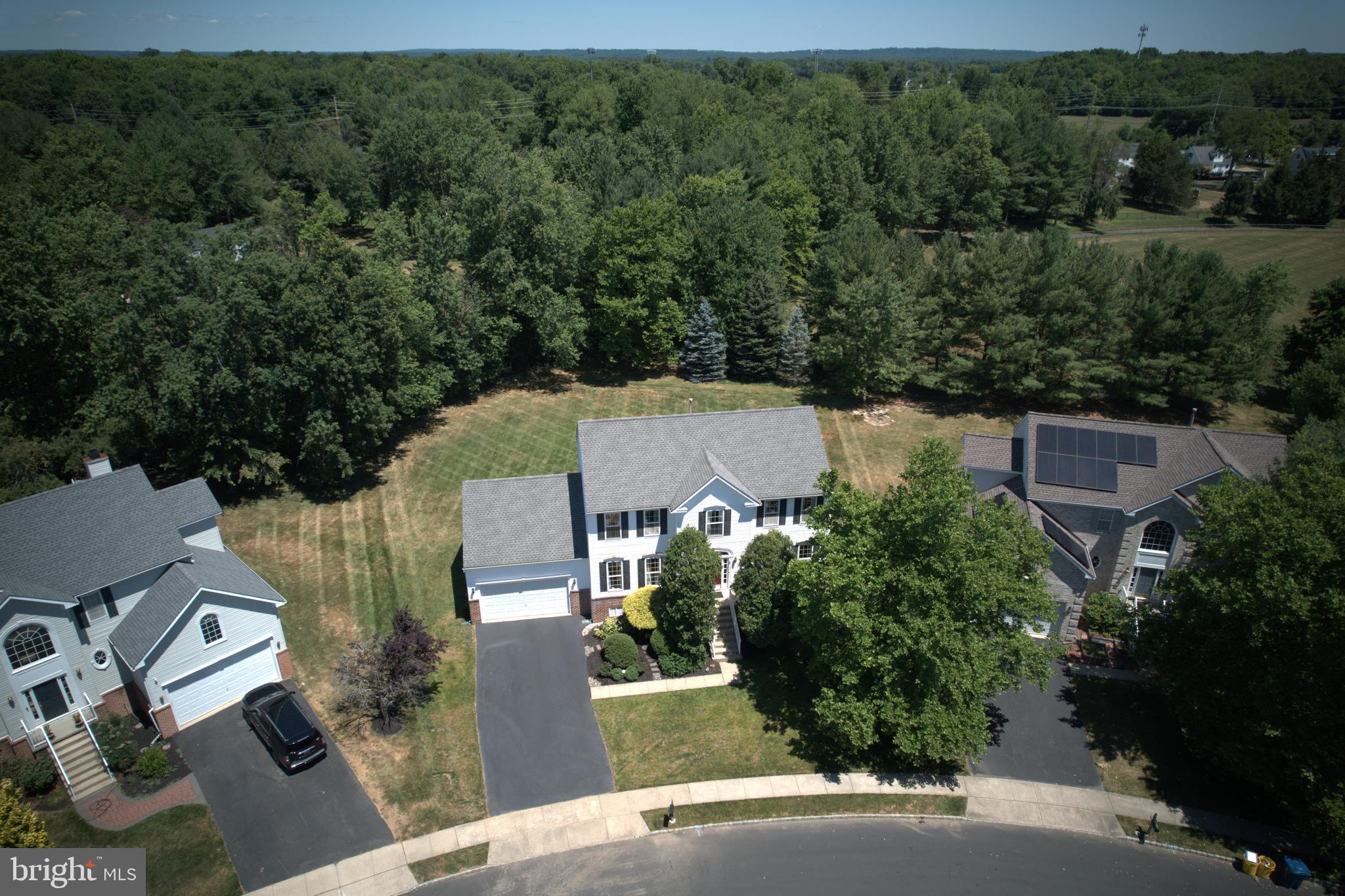 7 Donovan Road Pennington, NJ 08534 - Photo 3 of 32 Gallery Image 3