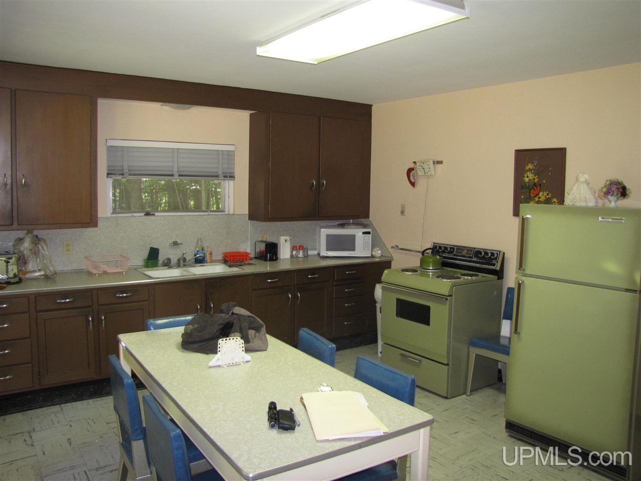 5050 I Road Bark River, MI 49807 - Photo 8 of 15 Gallery Image 8