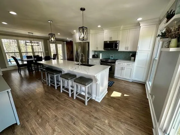 $774,900 | 110 Thomas Drive, LaGrange, GA 30240