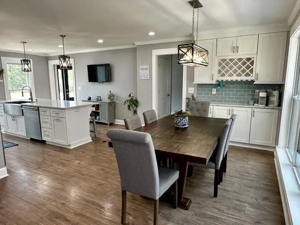 $774,900 | 110 Thomas Drive, LaGrange, GA 30240