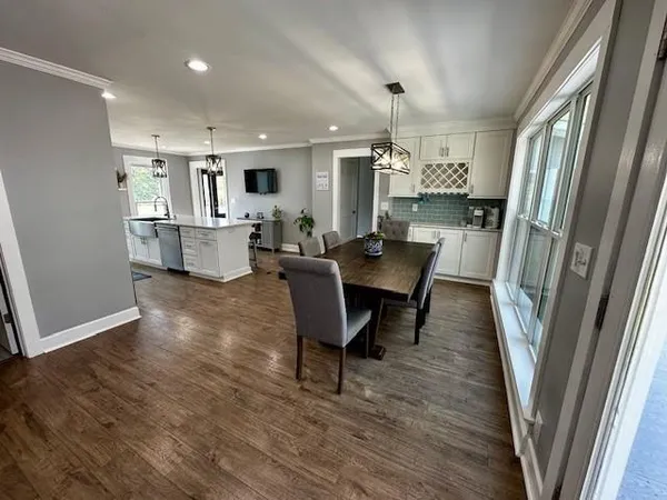 $774,900 | 110 Thomas Drive, LaGrange, GA 30240