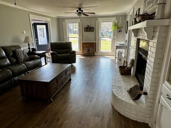 $774,900 | 110 Thomas Drive, LaGrange, GA 30240