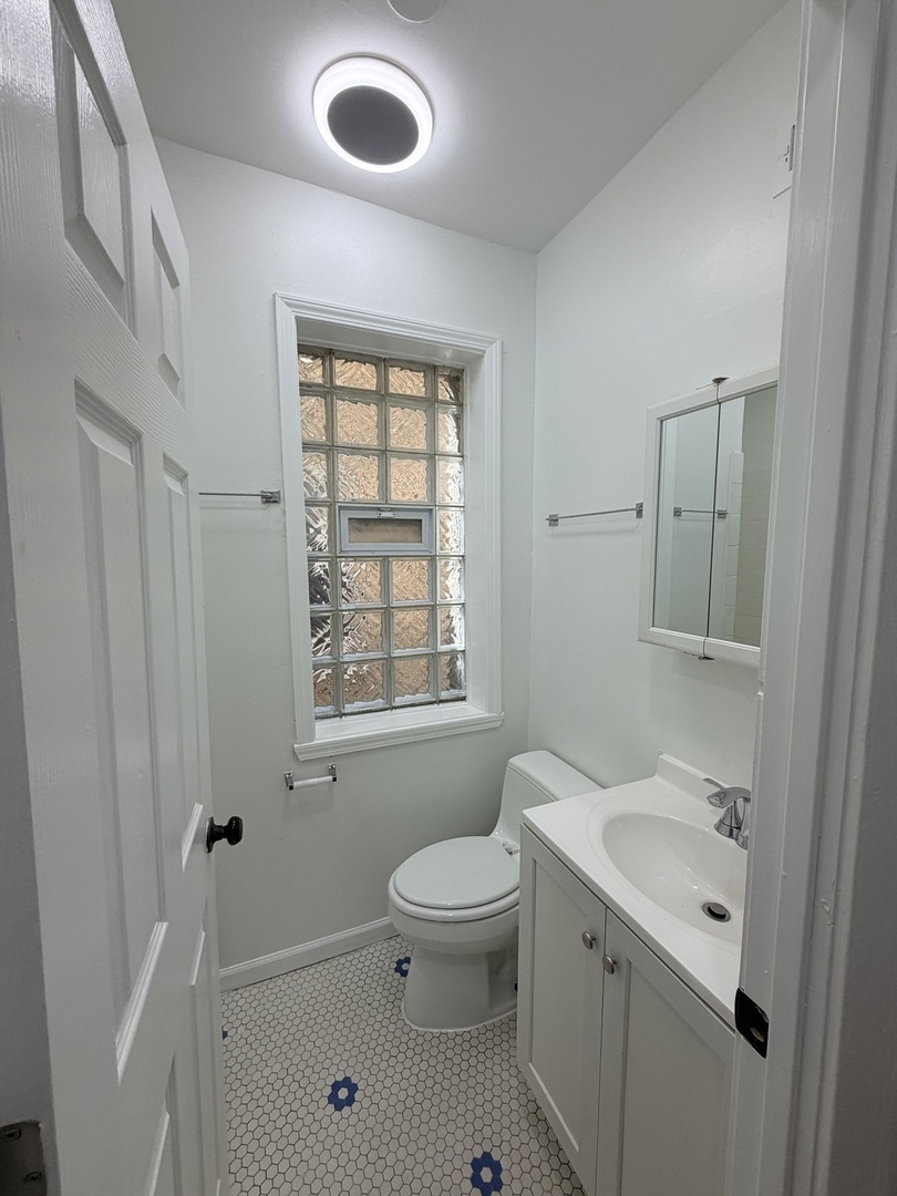 1748 North Keystone Avenue, Unit 1 Chicago, IL 60639 - Photo 6 of 9
