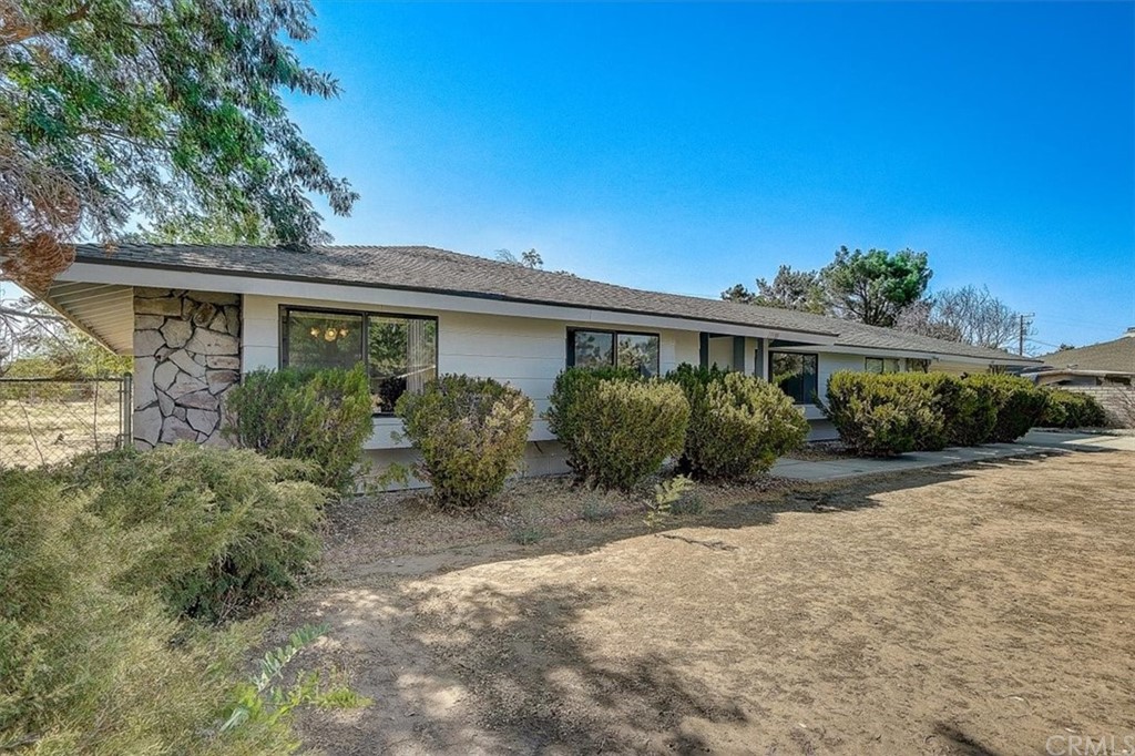 13388 Tioga Road Apple Valley, CA 92308 - Photo 1 of 1