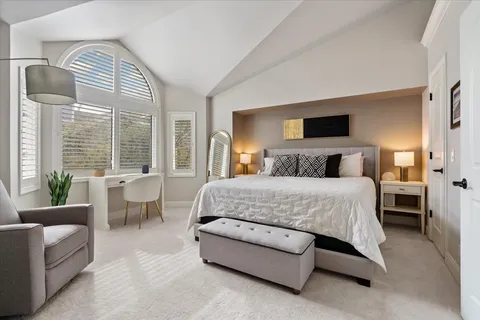 $800,000 | 1882 North Poe Street, Chicago, IL 60614