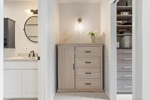 $800,000 | 1882 North Poe Street, Chicago, IL 60614