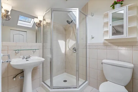 $800,000 | 1882 North Poe Street, Chicago, IL 60614